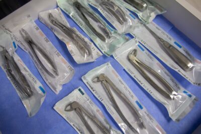 ¿Por qué las férulas personalizadas duran más y son mejores para la salud bucal a largo plazo?